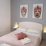 La Maison De Tante Rosa Siraküza