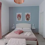 La Maison De Tante Rosa * Siraküza